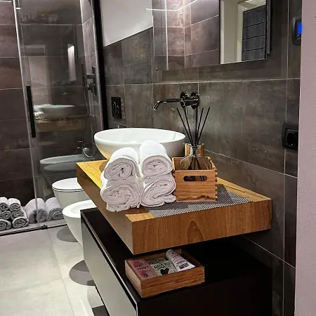 Paradiso Apartment