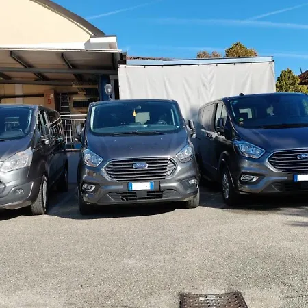 아파트 Paradiso Isola d'Asti